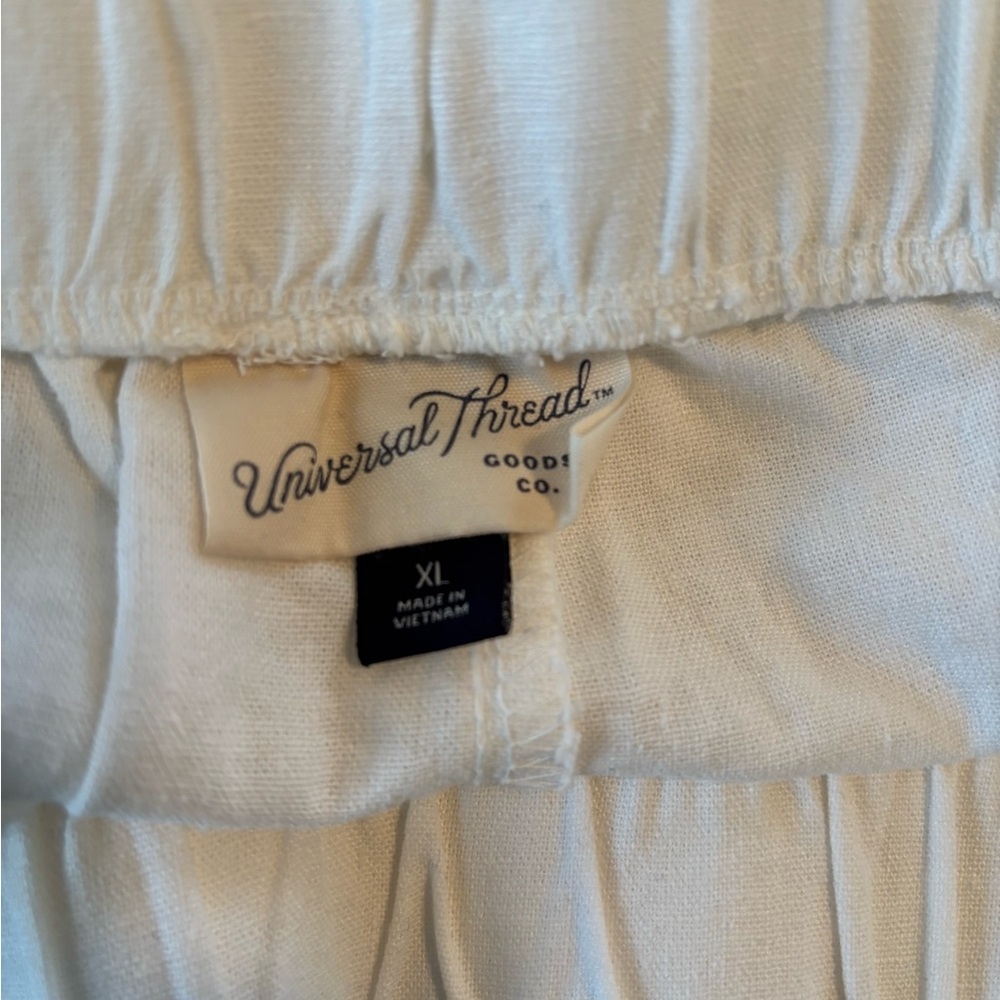 Universal Thread Linen White Shorts - Picture 14 of 15